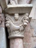 Villafranca de Conflent. Sant Jaume. Capitel con leones