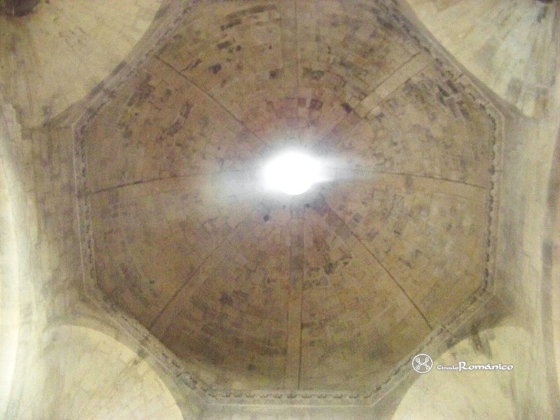 Aix-en-Provence. Saint Sauveur. Cúpula octogonal sobre trompas