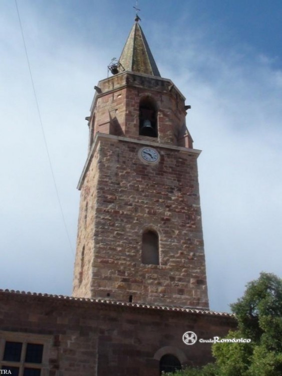 Fréjus. Saint-Léonce. Detalle de la torre campanario