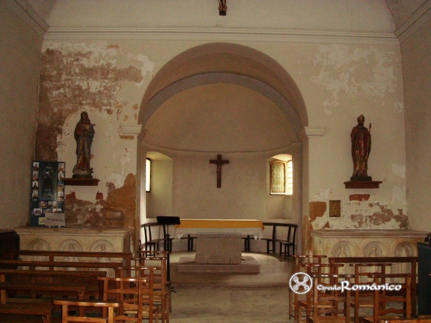 Saint Martin du Lac. Saint Martin. Interior del templo