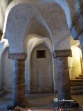 Tihany. Cripta de la abadía benedictina. Vista de las naves