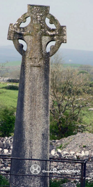 Kilfenora. Saint Fachtna.Detalle de la Cruz Oeste