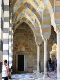 Amalfi. Duomo de San Andrés. Galería porticada a los pies