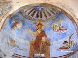 Capua. Sant'Angelo in Formis. Interior. Frescos ábside. Pantocrator y signos tetramorfos