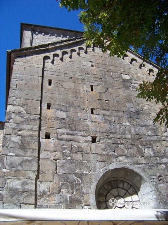 Berceto. San Moderanno. Testero recto de la capilla central