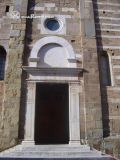 Lucca. San Frediano. portada lateral