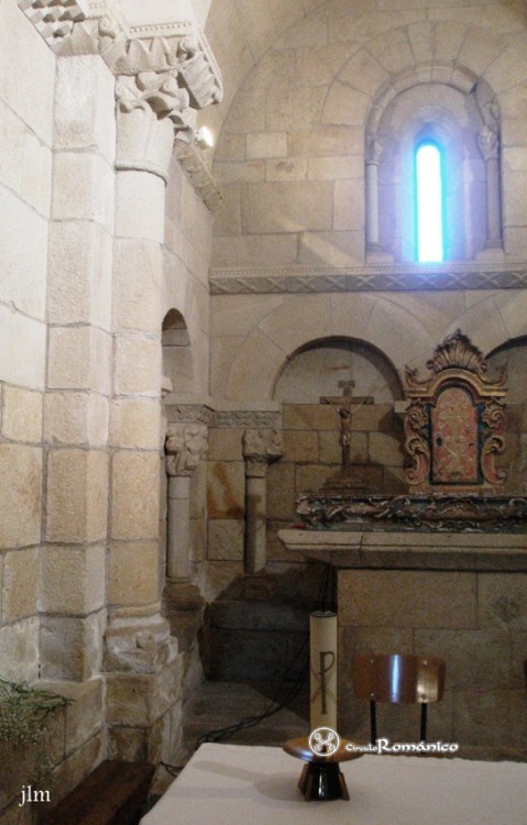 Eulalia de Arnoso. Sao Salvador. Interior de la cabecera
