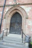 Worcester. Catedral de Cristo y la Bendita Virgen Maria.Puerta apuntada
